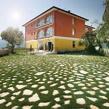 Готель Internazionale